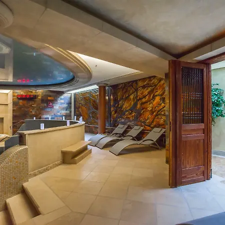 Vacationclub - Loft Апартаменты *